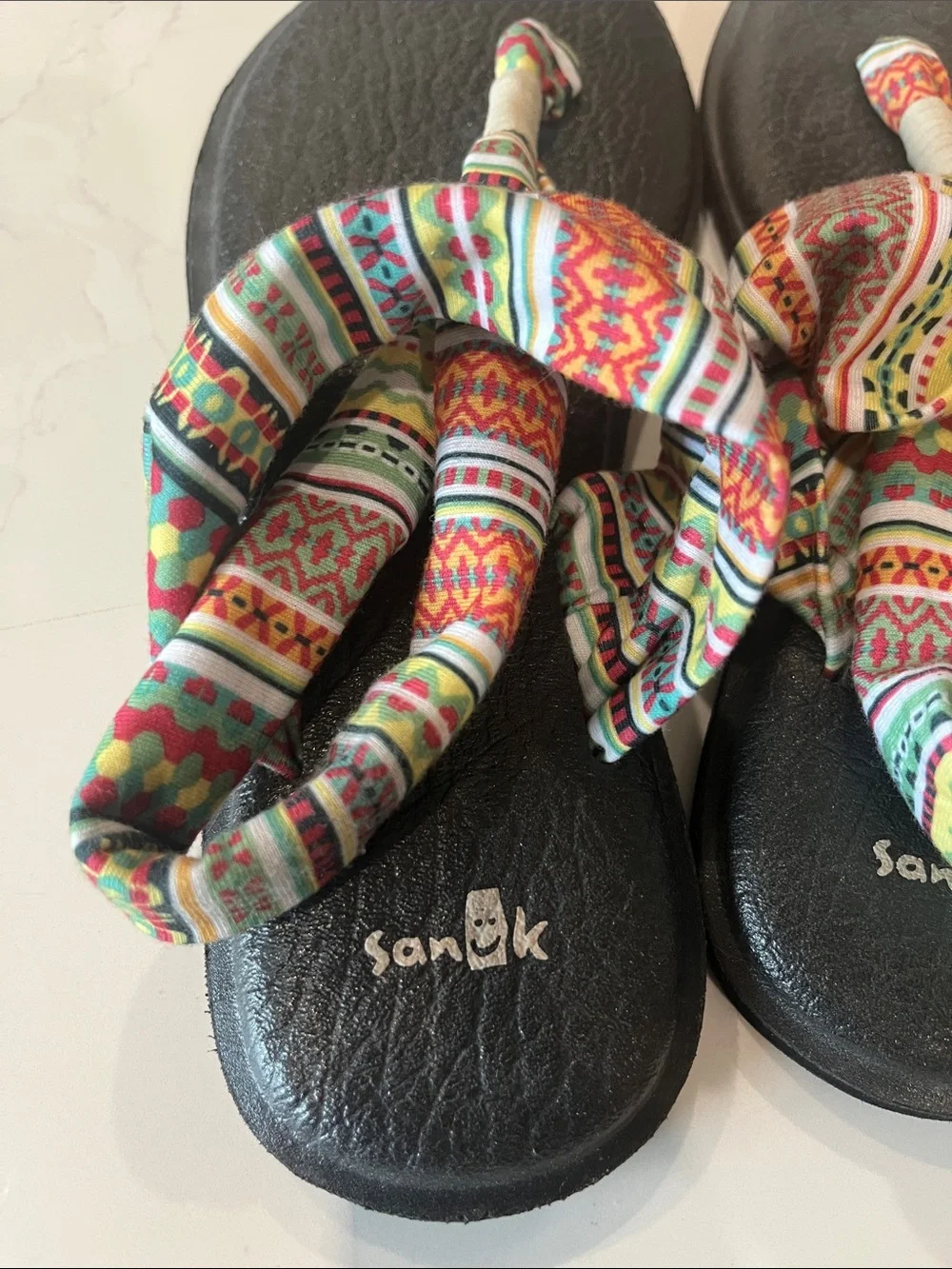 Sanuk Black Sandals with Colorful Patterned Fabric Straps